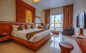 Hotel Pioneer Grand Palace